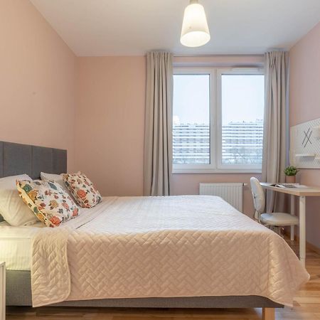 Wrocapartments Starcenter - Parking Free Вроцлав Екстериор снимка