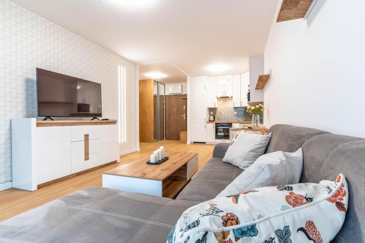 Wrocapartments Starcenter - Parking Free Вроцлав Екстериор снимка